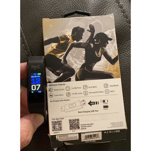 Wrist Blood Pressure & Heart Rate Monitor Everlast TR031 Activity Tracker - Picture 1 of 5